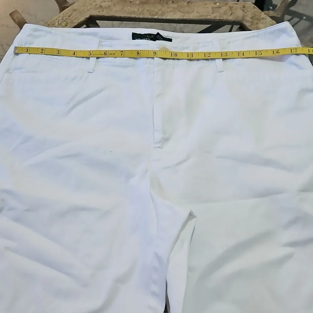 LRL Lauren Jeans Women's White Shorts Size 12